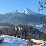 Watzmannsuite - Familienfreundliche In Historischer Mit Kamin, Infrarotsauna, Balkon, Garten, Nur 10 Gehminuten Ins Zentrum Von Berchtesgaden Appartamento *