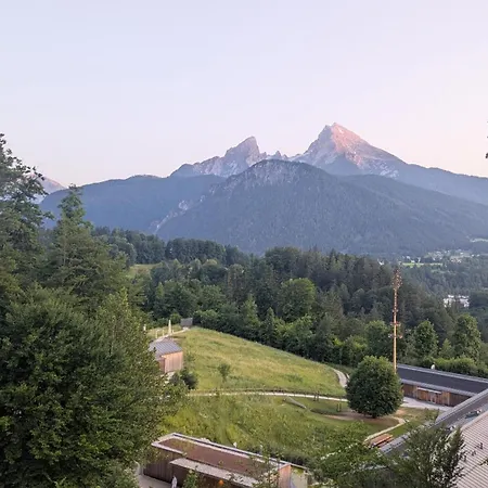 Διαμέρισμα Watzmannsuite - Familienfreundliche In Historischer Mit Kamin, Infrarotkabine, Balkon, Garten, Nur 10 Gehminuten Ins Zentrum Von Berchtesgaden Bischofswiesen