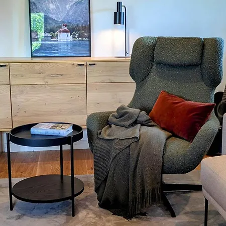 Διαμέρισμα Watzmannsuite - Familienfreundliche In Historischer Mit Kamin, Infrarotkabine, Balkon, Garten, Nur 10 Gehminuten Ins Zentrum Von Berchtesgaden Bischofswiesen