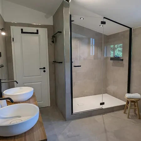 Watzmannsuite - Familienfreundliche In Historischer Mit Kamin, Infrarotkabine, Balkon, Garten, Nur 10 Gehminuten Ins Zentrum Von Berchtesgaden