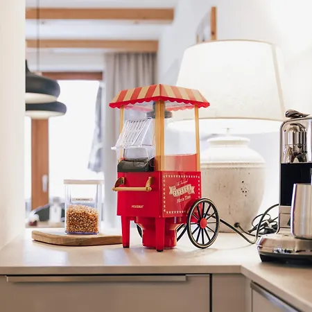 Watzmannsuite - Familienfreundliche In Historischer Mit Kamin, Infrarotsauna, Balkon, Garten, Nur 10 Gehminuten Ins Zentrum Von Berchtesgaden Апартаменты