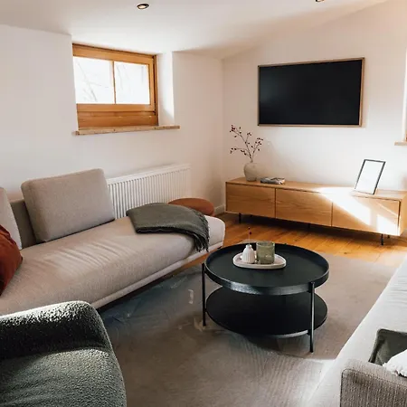 Watzmannsuite - Familienfreundliche In Historischer Mit Kamin, Infrarotsauna, Balkon, Garten, Nur 10 Gehminuten Ins Zentrum Von Berchtesgaden Bischofswiesen