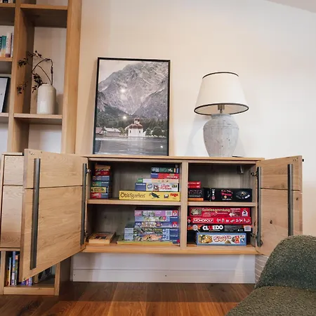 Lejlighed Watzmannsuite - Familienfreundliche In Historischer Mit Kamin, Infrarotsauna, Balkon, Garten, Nur 10 Gehminuten Ins Zentrum Von Berchtesgaden