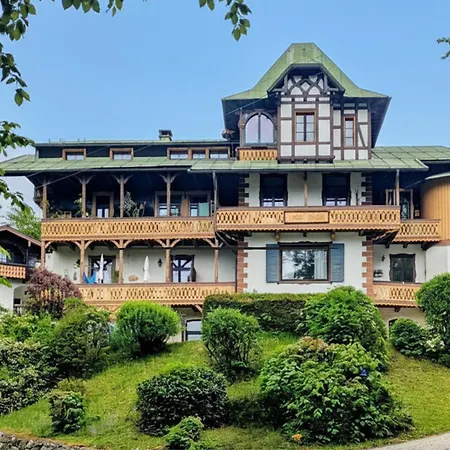 Watzmannsuite - Familienfreundliche In Historischer Mit Kamin, Infrarotsauna, Balkon, Garten, Nur 10 Gehminuten Ins Zentrum Von Berchtesgaden Bischofswiesen