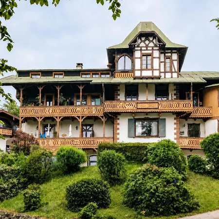 Watzmannsuite - Familienfreundliche In Historischer Mit Kamin, Infrarotsauna, Balkon, Garten, Nur 10 Gehminuten Ins Zentrum Von Berchtesgaden * Bischofswiesen